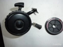 Moulinet Contact 400 Noir Très Bon état Avec Deuxième Bobine Neuve -Magasin De Pêche Et De Sport 00005 Moulinet Contact 400 noir tres bon etat avec deuxieme bobine neuve