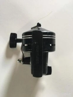 Moulinets De Pêche Vintage Daiwa 9300C Et 9300A -Magasin De Pêche Et De Sport 00006 Moulinets de peche vintage Daiwa 9300C et 9300A